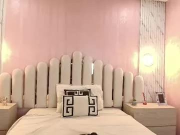 qeen_blackk from Chaturbate