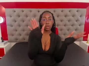 qeen_blackk from Chaturbate