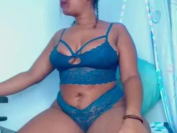 queenalya_ from Chaturbate