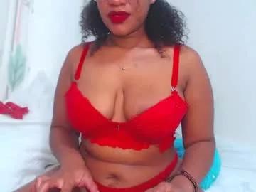 queenalya_ from Chaturbate