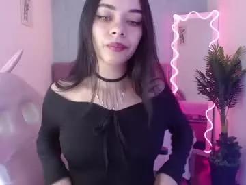 ravven_tay from Chaturbate