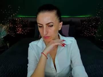 rebecca_diamonds from Chaturbate