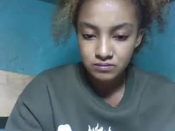 Richinah3112 webcams show profile image 