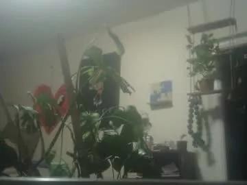 ronnieblc from Chaturbate