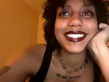 sapphire_honest from Chaturbate