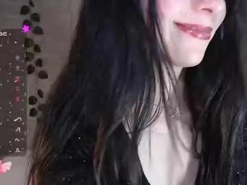 sara_alvarez_ from Chaturbate
