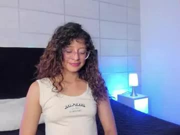 sara_mac_ from Chaturbate