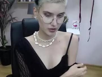 sarah_desire01 from Chaturbate