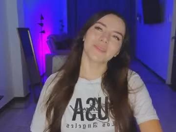sarah_swtt from Chaturbate
