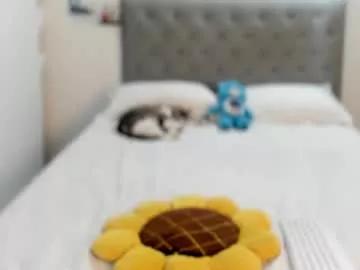 sarahgrant_ from Chaturbate