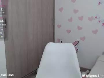 sarahi_collinss from Chaturbate
