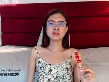 sarasaenz_99 from Chaturbate