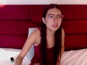 sarasaenz_99 from Chaturbate