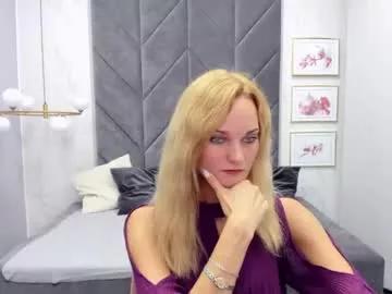 sarasubtlety from Chaturbate