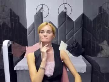 sarasubtlety from Chaturbate