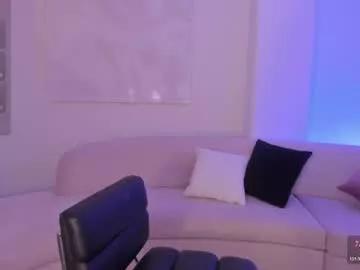 sarawinstone_ from Chaturbate