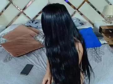sarawonder69x from Chaturbate