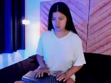 sasha_roldann from Chaturbate