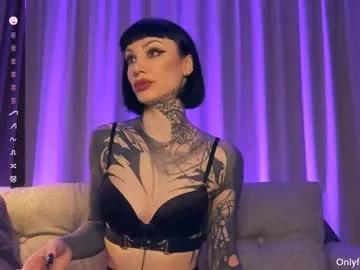 sashaaalovee from Chaturbate