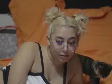 selly__madelline from Chaturbate