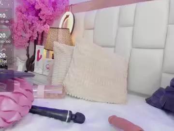 senniabella from Chaturbate
