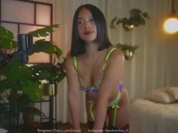 sensualcherry_ from Chaturbate is Freechat