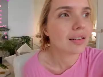 serenawawe from Chaturbate