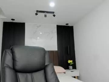 serene_waves from Chaturbate