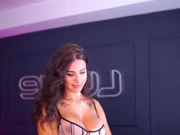siennaruh from Chaturbate is Freechat