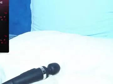 sissyzoe_ from Chaturbate