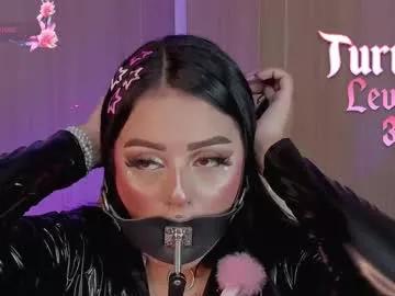 soffiqueen from Chaturbate