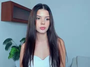 softlyy_bold from Chaturbate is Freechat
