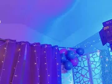 succubus_rosemilk from Chaturbate