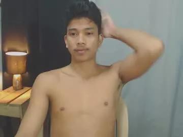 sweet_guyxx from Chaturbate