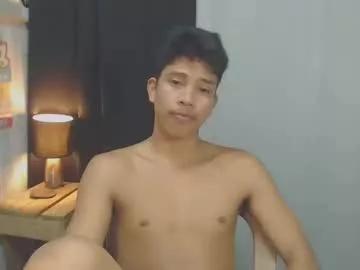 sweet_guyxx from Chaturbate