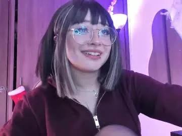 sweet_lilly_sweet from Chaturbate