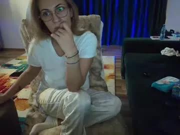 sweetania_ from Chaturbate