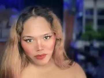 sweethot_bella from Chaturbate