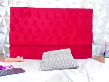 sweetlauren19 from Chaturbate