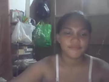 sweetlexypinay19 from Chaturbate