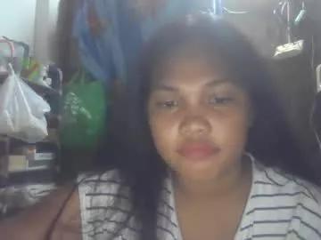 sweetlexypinay19 from Chaturbate