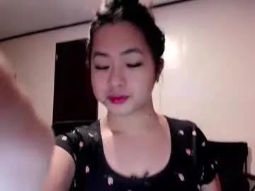 sweetlovepinay04 from Chaturbate