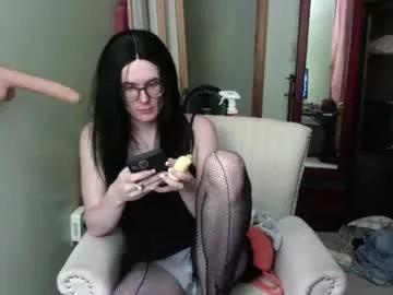 sweetskylarxo from Chaturbate