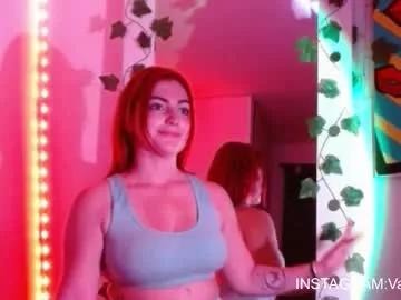 sweett_minionn from Chaturbate