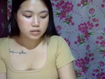 sweetvelvetkisscs_4u from Chaturbate