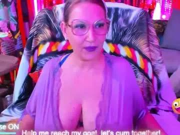 sweetylisahard from Chaturbate