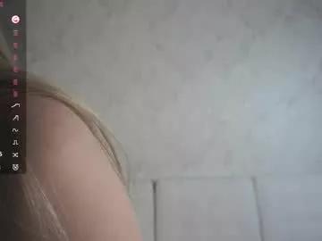 sweetyoops from Chaturbate