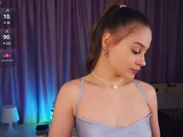 tanaichon from Chaturbate
