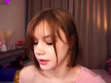 tanaichon from Chaturbate