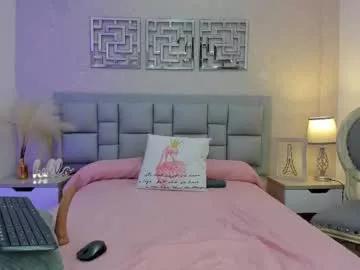 tati10__ from Chaturbate